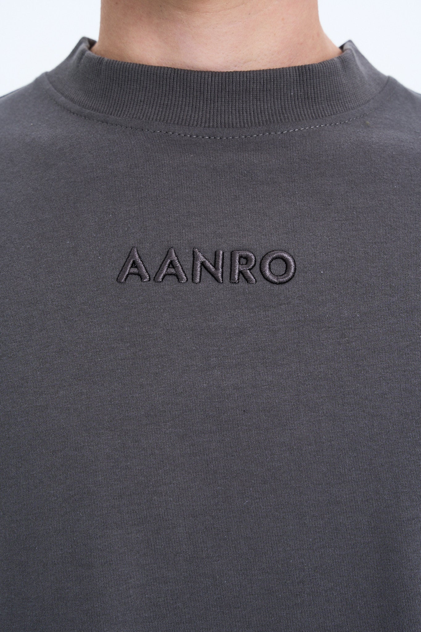 LOGO T-SHIRT
