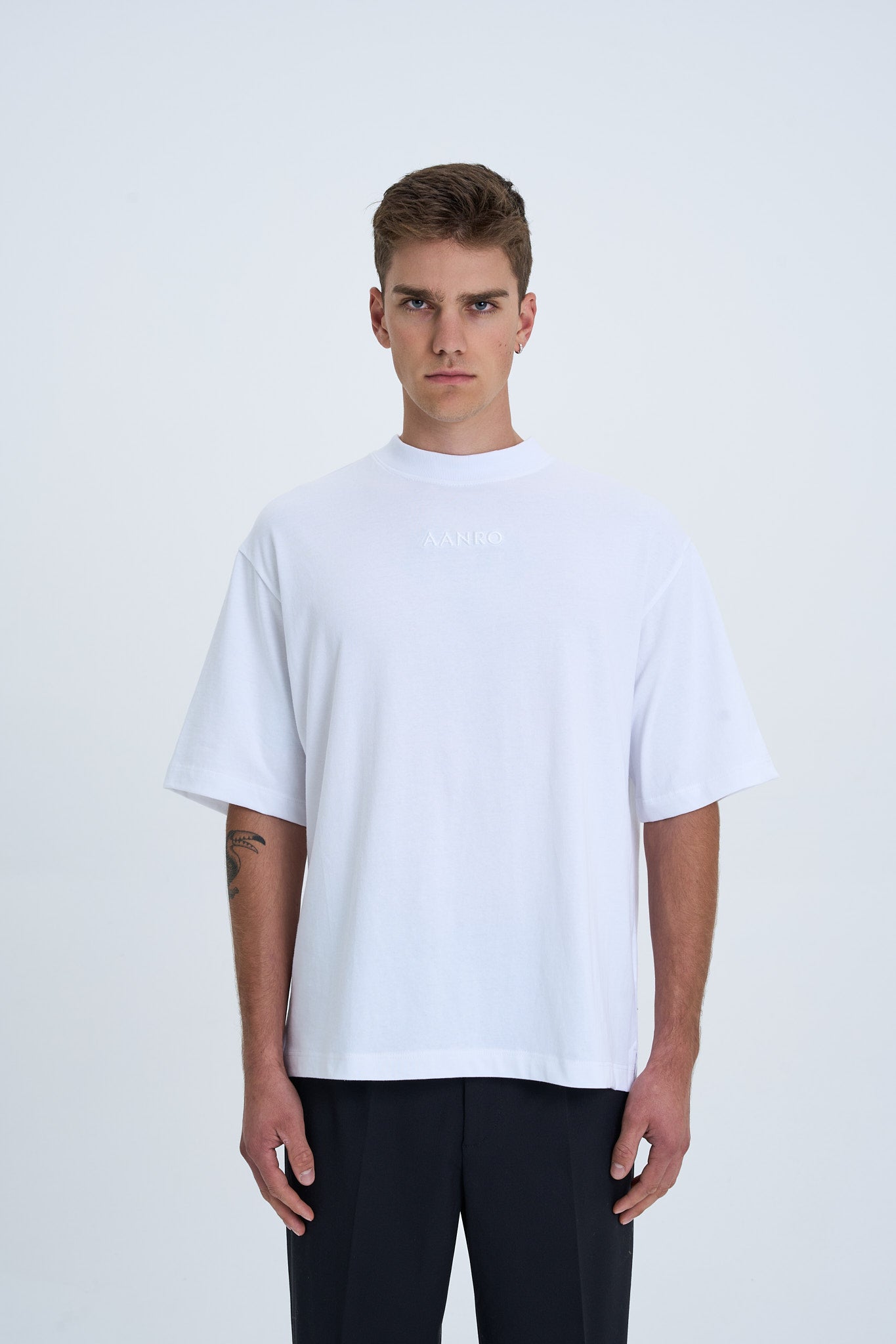 LOGO T-SHIRT
