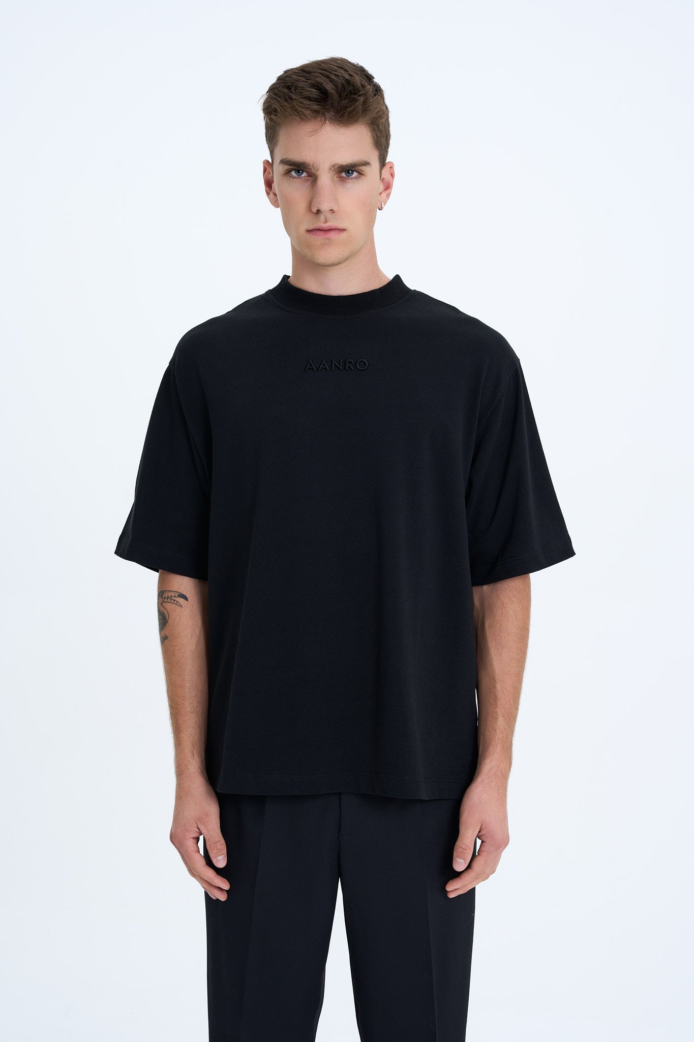 LOGO T-SHIRT