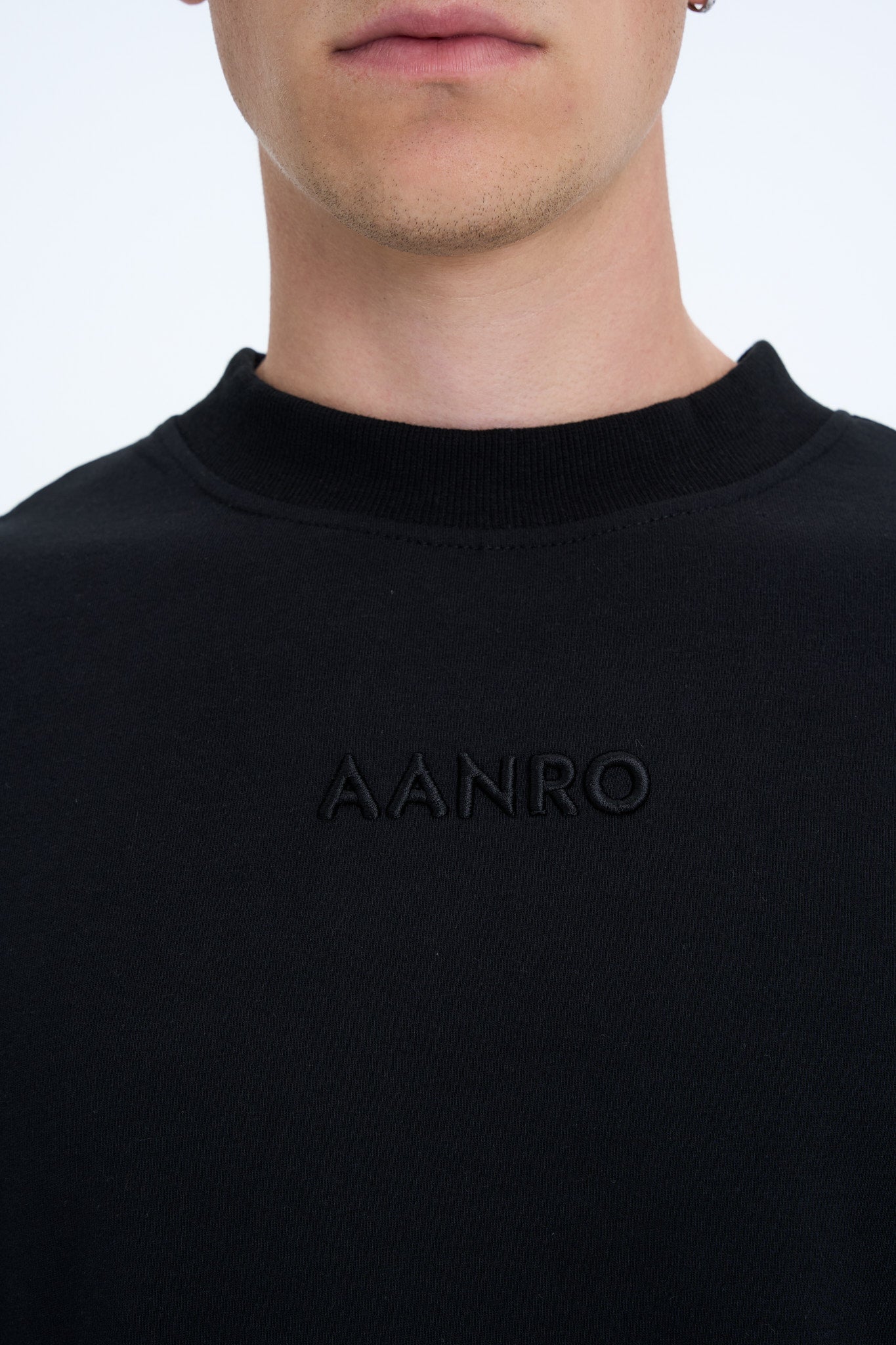 LOGO T-SHIRT